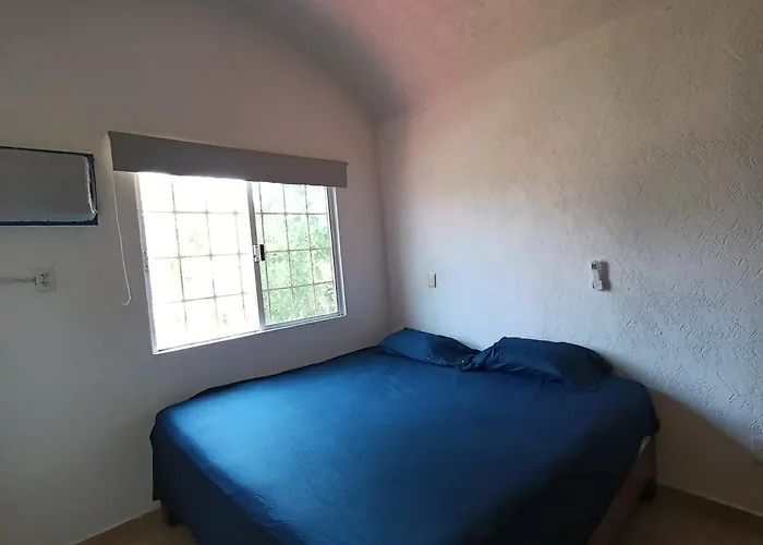 Encanto Costeno * Zihuatanejo